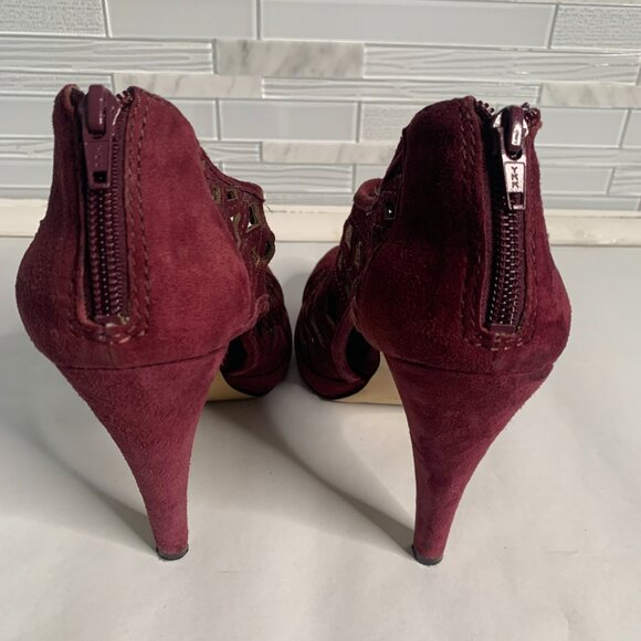 Nine West Plum Suede Heels W/Zip Closure - Picture 3 of 6